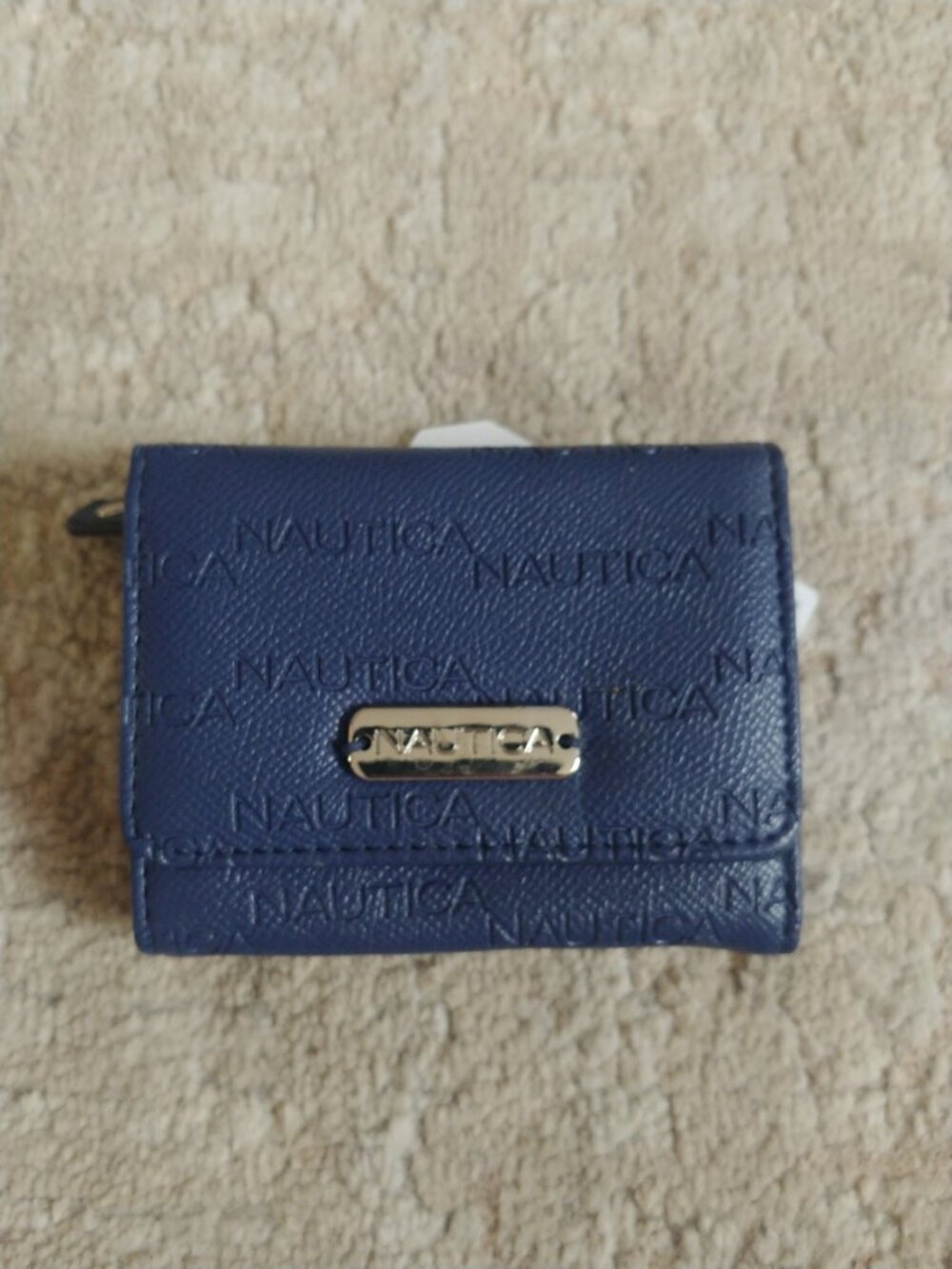 BRAND NEW navy blue Nautica wallet